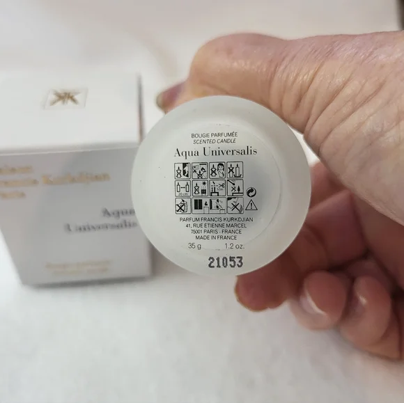 Maison Francis Kurkdjian Aqua Universalis Candle Great Gift 1.2oz - Picture 8 of 11